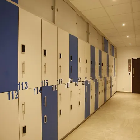 Izzzleep Aeropuerto Terminal 1-2